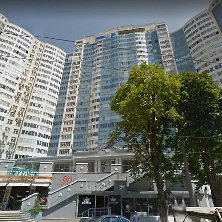 Apartment With Sea View オデッサ エクステリア 写真